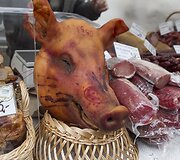 Vilniaus gatvėse prasidėjo tradicinė Kaziuko mugė.