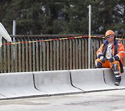Tvarkomas viadukas Karolini&scaron;kėse.
