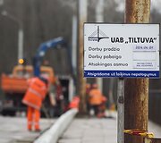 Tvarkomas viadukas Karolini&scaron;kėse.