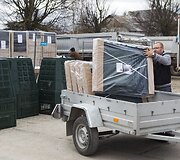 Kompostavimo dėžės Salininkų gyventojams atiteko nemokamai.
