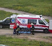Ugniagesiai surengė orlaivio gesinimo pratybas oro uoste