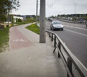 Vingiuojant sostinės dviračių takais...