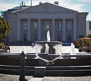 Saulės nutviekstas Vilnius ir vilniečiai.