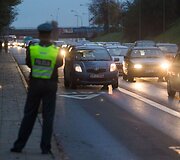 Vilniaus policija gaudė A juostą užimančius automobilių vairuotojus