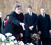 Ra&scaron;ytojas Romualdas Granauskas i&scaron;lydėtas į paskutinę kelionę.