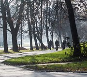 Vilnius paniręs į melsvą rūką