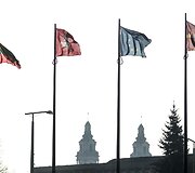 Vilnius paniręs į melsvą rūką