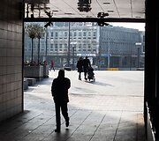 Vilnius paniręs į melsvą rūką