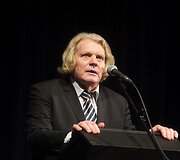 Lietuvos teatralai suabejojo Kultūros ministro kompetencija ir reikalauja jo atsistatydinimo