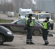 &Scaron;ių metų Lapkričio 17 d. (antradienis) nuo 12:00 iki 16:00 prie Vilniaus Romų (čigonų) taboro organizuojamas mitingas. Mitingą organizuoja, daugiau kaip keturiasde&scaron;imt visuomeninių organizacijų atstovų. Mitingo tikslas, paskatinti visuomenę nelikti nuo&scaron;alyje ir nelaukti kol NARKOMANIJA taps asmenine