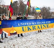 Pievai prie&scaron;ais Rusijos ambasadą neoficialiai suteiktas &bdquo;Euro Maidano&ldquo; vardas.