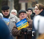 Pievai prie&scaron;ais Rusijos ambasadą neoficialiai suteiktas &bdquo;Euro Maidano&ldquo; vardas.