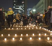 Ukrainiečiai ir lietuviai  i&scaron;reikė pagarbą žuvusiems Ukrainos gyventojams