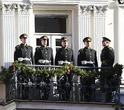 Vasario 16-osios minėjimas prie Lietuvos nepriklausomybės signatarų namų