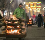 Gedimino prospekte &ndash; 16 simbolinių laužų