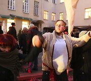 Užgavėnių &scaron;ventė Vilniaus mokytojų namų kiemelyje