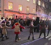 Užgavėnių &scaron;ventė Vilniaus mokytojų namų kiemelyje