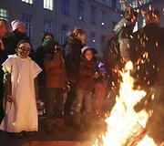 Užgavėnių &scaron;ventė Vilniaus mokytojų namų kiemelyje