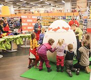 Vaikai nuspalvino &scaron;ventinį &bdquo;Maisto banko&ldquo; akcijos kiau&scaron;inį