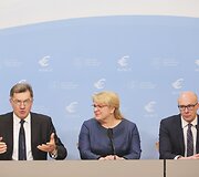 Algirdas Butkevičius, Algimanta Pabedinskienė ir  Tomas Davulis