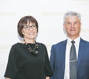Verslininkai i&scaron;kilmingai paminėjo garsių konjako namų jubiliejų
