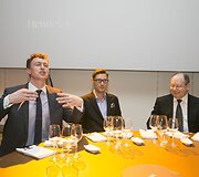 Verslininkai i&scaron;kilmingai paminėjo garsių konjako namų jubiliejų
