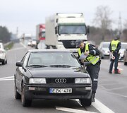 Penktadienio ankstų rytą Vilniaus kelių policijos reidas