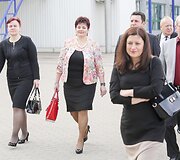  Į penktadienį vykusį Lietuvos socialdemokratų partijos suvažiavimą politikai puo&scaron;ėsi, kaip į &scaron;ventę.