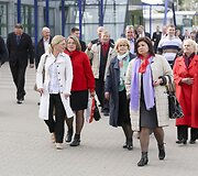  Į penktadienį vykusį Lietuvos socialdemokratų partijos suvažiavimą politikai puo&scaron;ėsi, kaip į &scaron;ventę.
