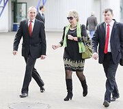  Į penktadienį vykusį Lietuvos socialdemokratų partijos suvažiavimą politikai puo&scaron;ėsi, kaip į &scaron;ventę.