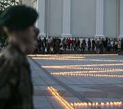 Katedros aik&scaron;tėje &ndash; 2000 žvakelių Antrojo pasaulio aukoms atminti