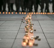 Katedros aik&scaron;tėje &ndash; 2000 žvakelių Antrojo pasaulio aukoms atminti