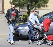 Antakalnio kapinėse &ndash; gėlių ir Georgijaus juostelių jūra
