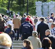Antakalnio kapinėse &ndash; gėlių ir Georgijaus juostelių jūra