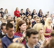 Vilniaus Mikalojaus Dauk&scaron;os vidurinėje mokykloje nuaidėjo paskutinis skambutis