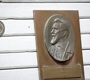 &Scaron;iame pastate gyveno dailininkas Bronius Žmuidzinavičius
