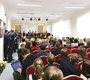 Prezidentė Dalia Grybauskaitė lankėsi Vilniaus &Scaron;olomo Aleichemo ORT gimnazijoje