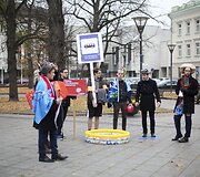 Jaunieji konservatoriai po Vyriausybės langais &scaron;aipėsi i&scaron; Druskininkų skandalo