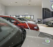 Naujasis &bdquo;&Scaron;koda&ldquo; automobilių pardavimo salonas
