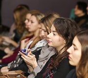 &bdquo;&Scaron;er&scaron;ėliafam&ldquo; konferencijos &bdquo;Ie&scaron;kokite moters. Įkvėpimai&ldquo; akimirka