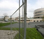 Tvora prie &bdquo;Forum Palace&ldquo;