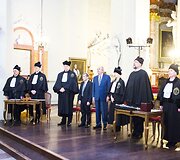 &Scaron;v. Jonų bažnyčioje Vilniaus universiteto garbės daktaro vardai suteikti diplomatui ir profesoriui
