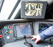 AB &bdquo;Lietuvos geležinkeliai&ldquo; pristatė naują modernų traukinį