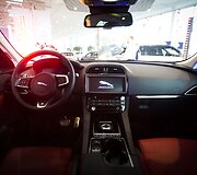  Naujasis &bdquo;Jaguar F-PACE&ldquo; atkeliavo į Vilnių