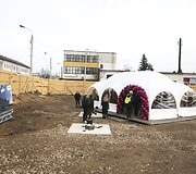 Penktadienį &bdquo;Maxima&ldquo; simboli&scaron;kai pradėjo savo naujojo administracinio pastato statybas
