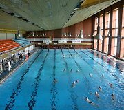 Pristatytas renovuotas Lazdynų baseinas