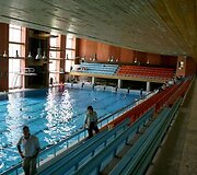 Pristatytas renovuotas Lazdynų baseinas