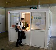 Pristatytas renovuotas Lazdynų baseinas