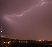 Grėsminga perkūnija truko ilgiau nei tris valandas.