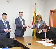 Teismas Vilniuje nagrinėja bylą dėl Kristinos Brazauskienės būsto Turni&scaron;kėse